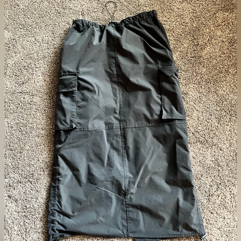 Love Tree Maxi Parachute Cargo Nylon Skirt Womens Medium Gray Grunge Streetwear